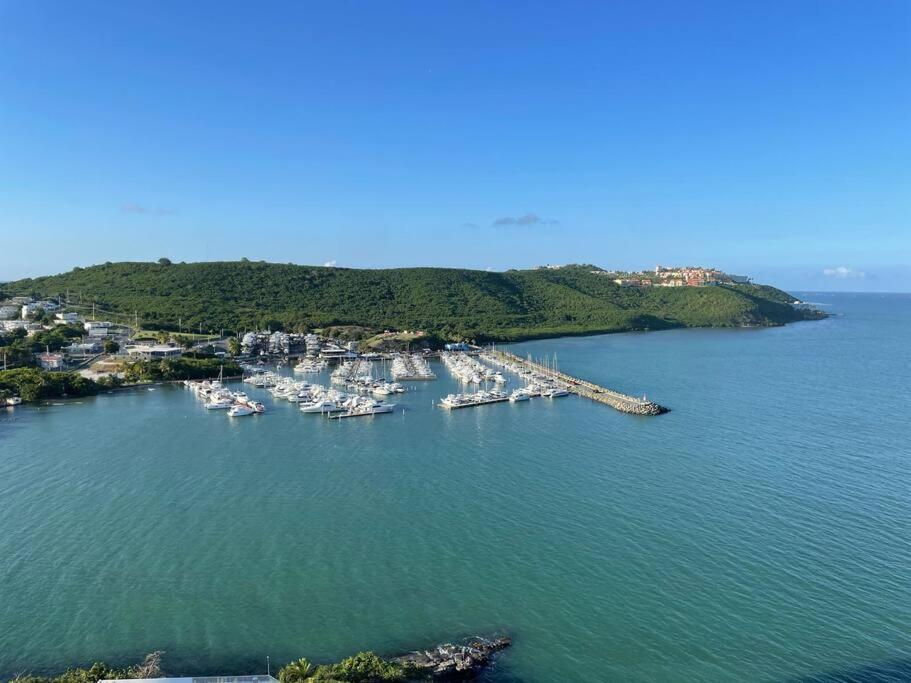 Ocean View 2 Bed 1 Bath 2 Parkings & Pool @ Dos Marinas Fajardo Apartment Exterior photo